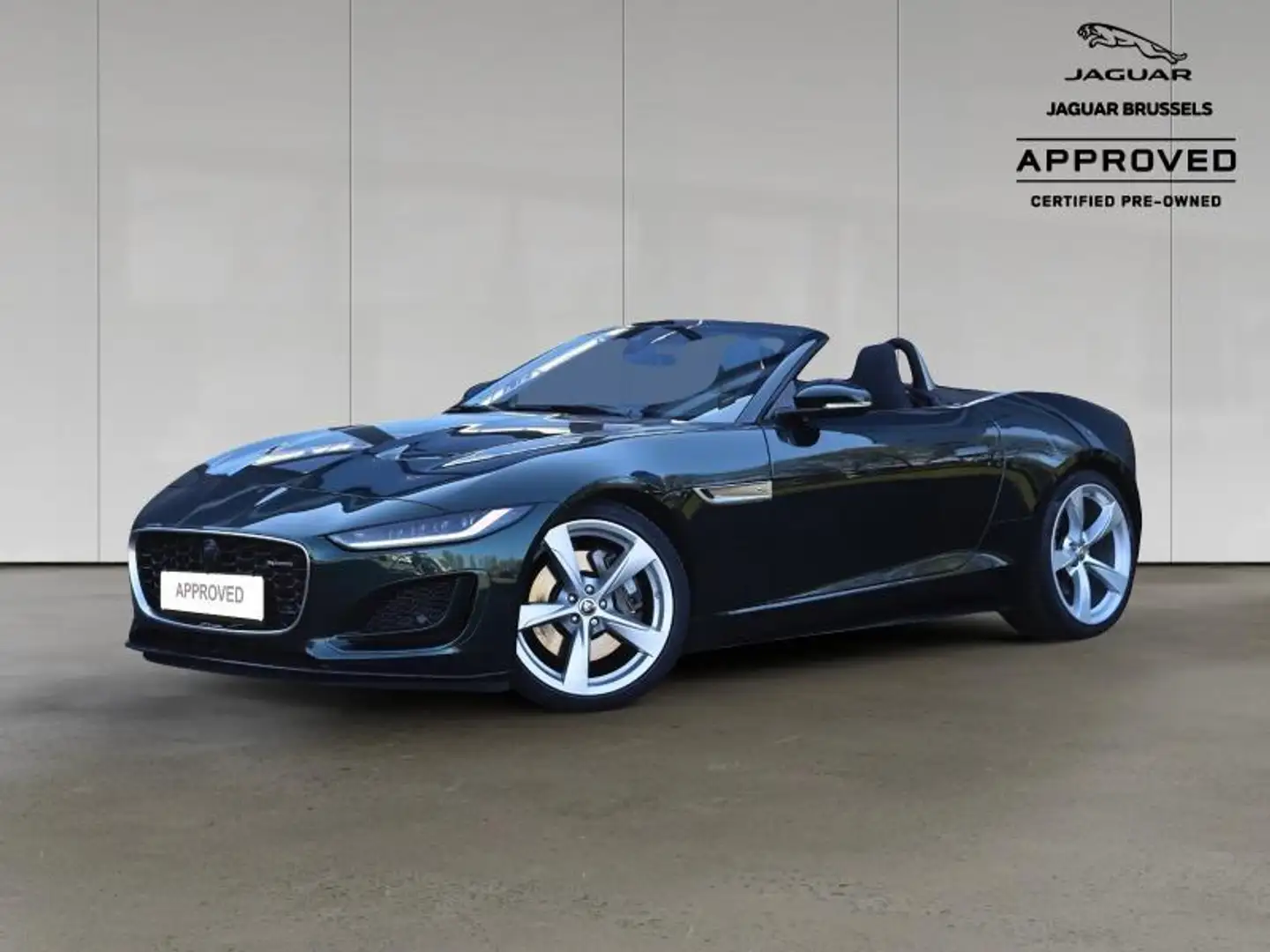 Jaguar F-Type Convertible P300 R-Dynamic Warranty until 05/2029 Verde - 1