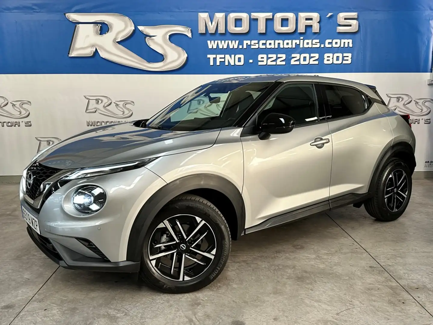 Nissan Juke 1.0 DIG-T N-Connecta 4x2 DCT 7 84kW Plateado - 1