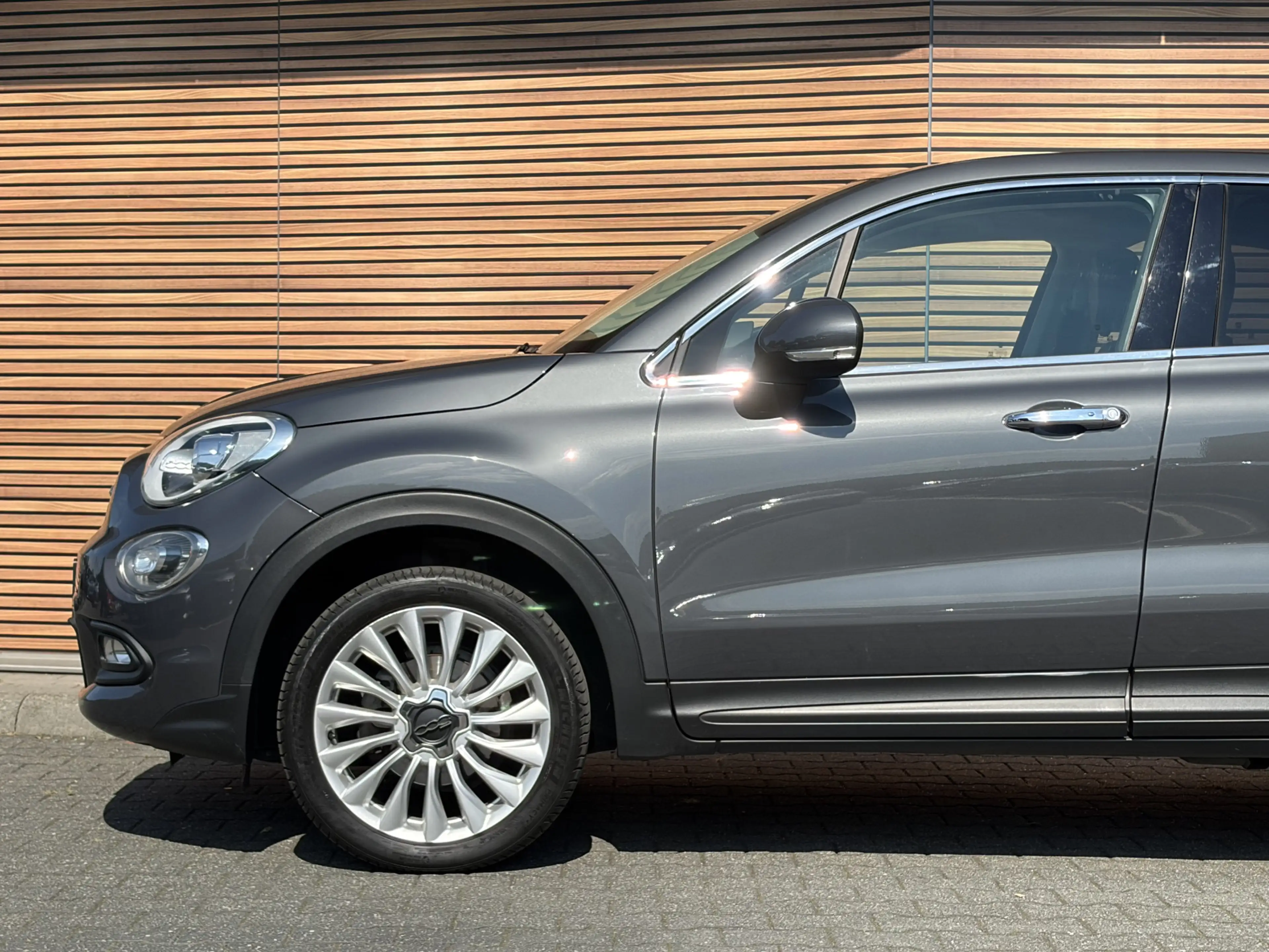 Fiat 500X 1.4 Turbo MultiAir Lounge Automaat / Navi / Cruise — photo 12