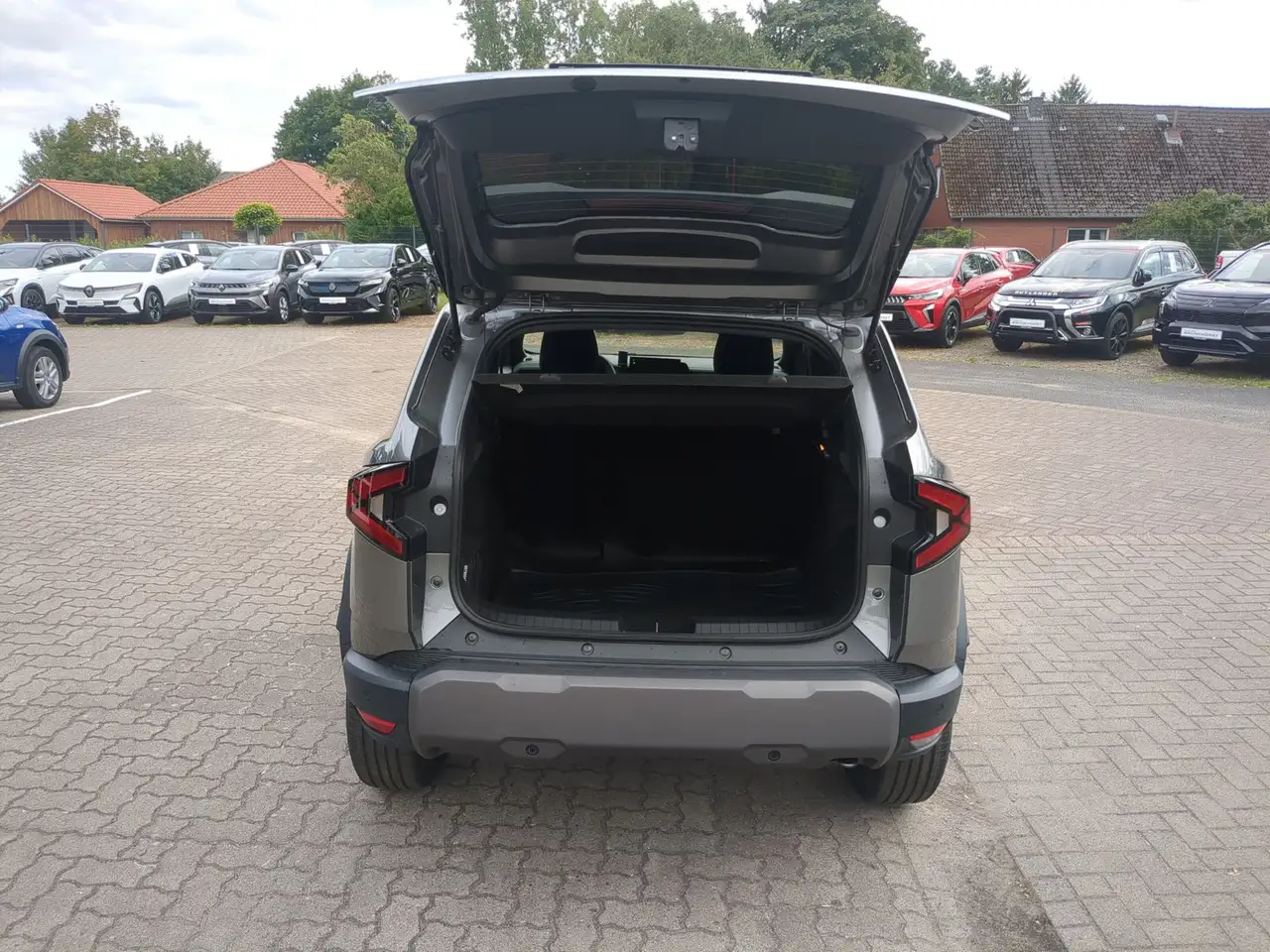 Dacia Duster 2026 — фото 15