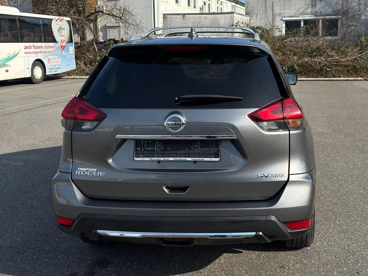 Nissan Rogue SV Gri - 2