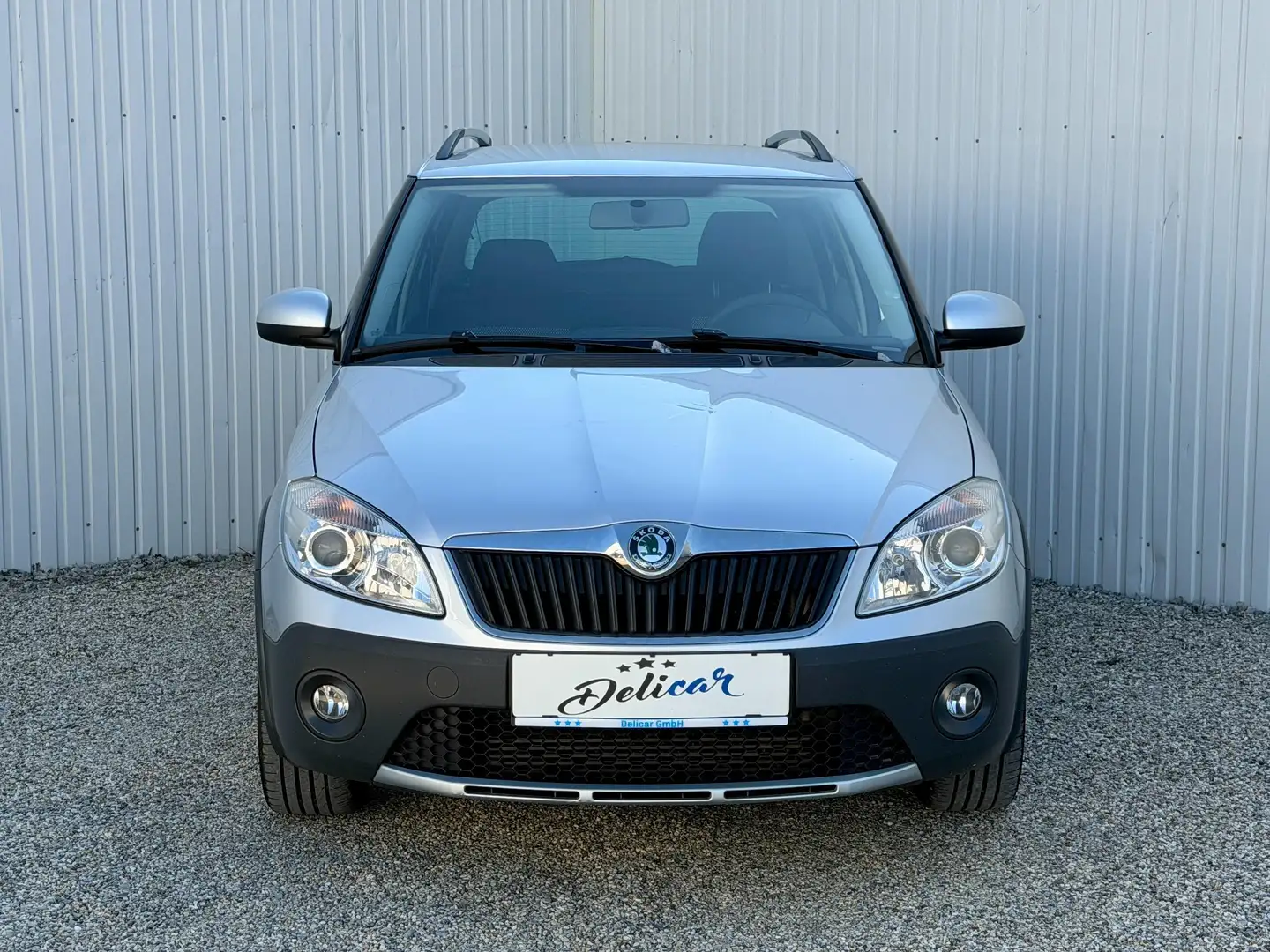 Skoda Fabia Fabia Ambiente Scout 1,6 TDI CR Silber - 2