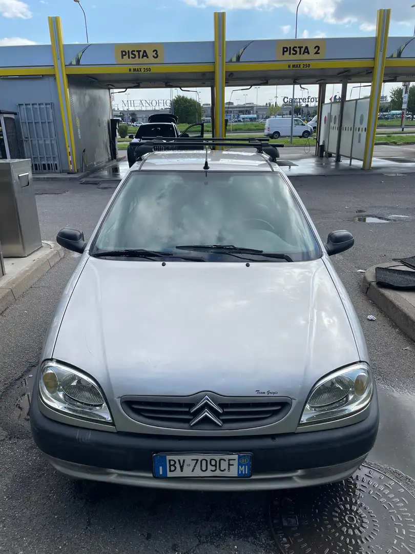 Citroen SAXO Saxo5p 1.1 c/clima Grigio - 1