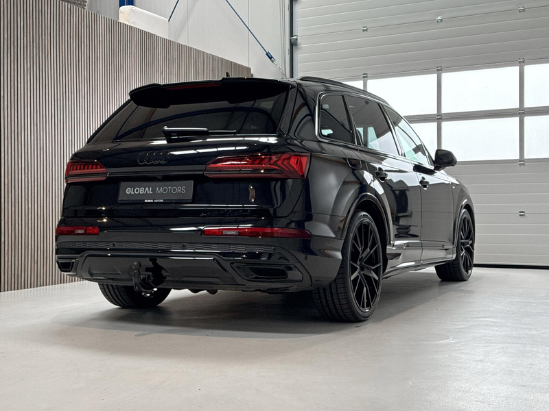 Audi Q7 60 TFSI e Quattro Competition - LUCHTVERING - PANO — photo 2