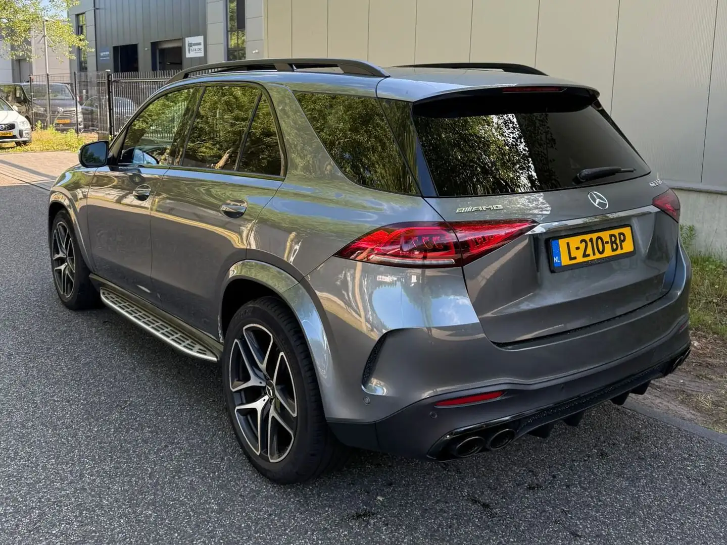 Mercedes-Benz GLE 53 AMG GLE 53 AMG Grijs - 2