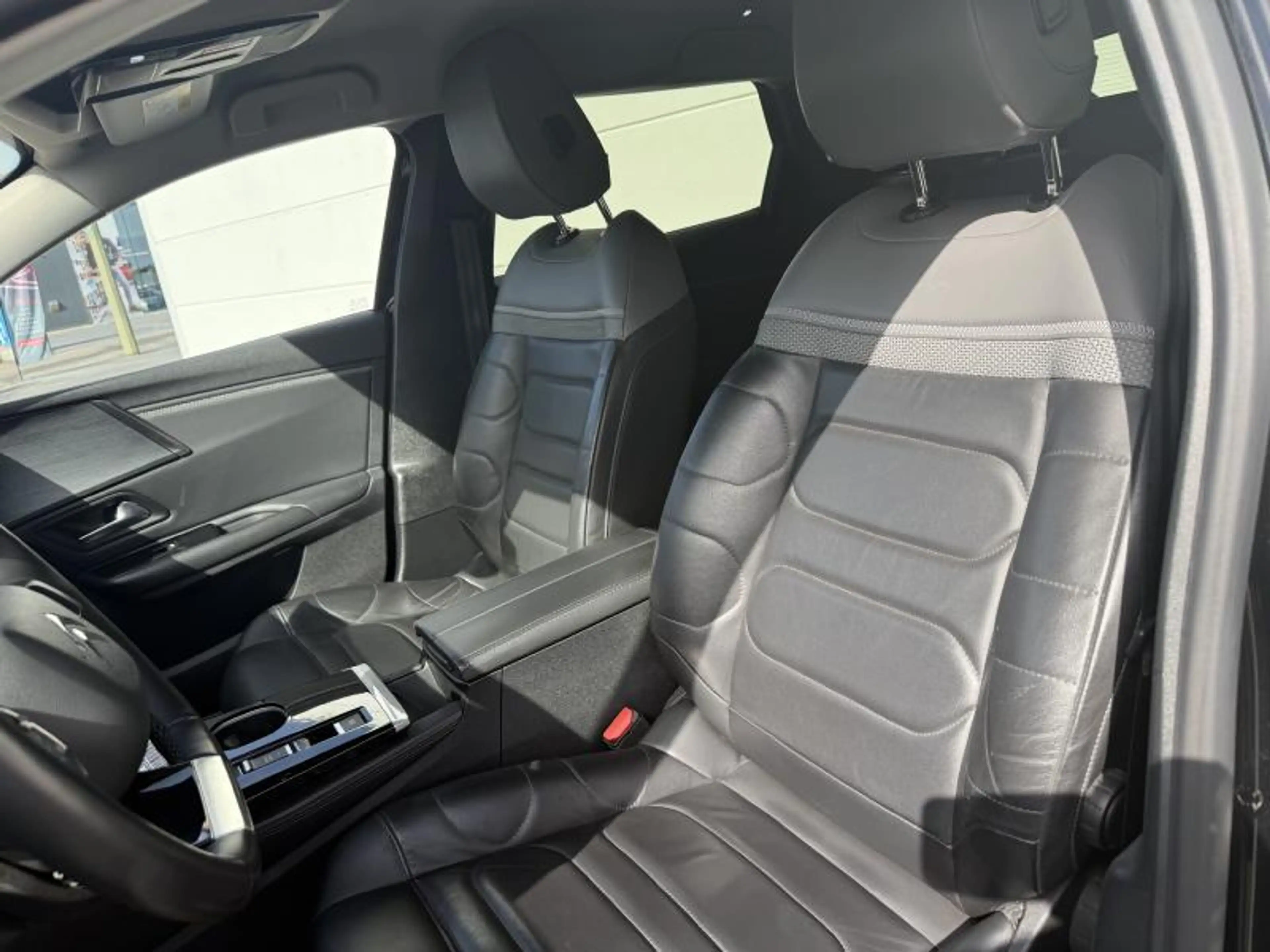 Citroen C5 X Shine 1.2 Ess 131ch Auto — photo 9