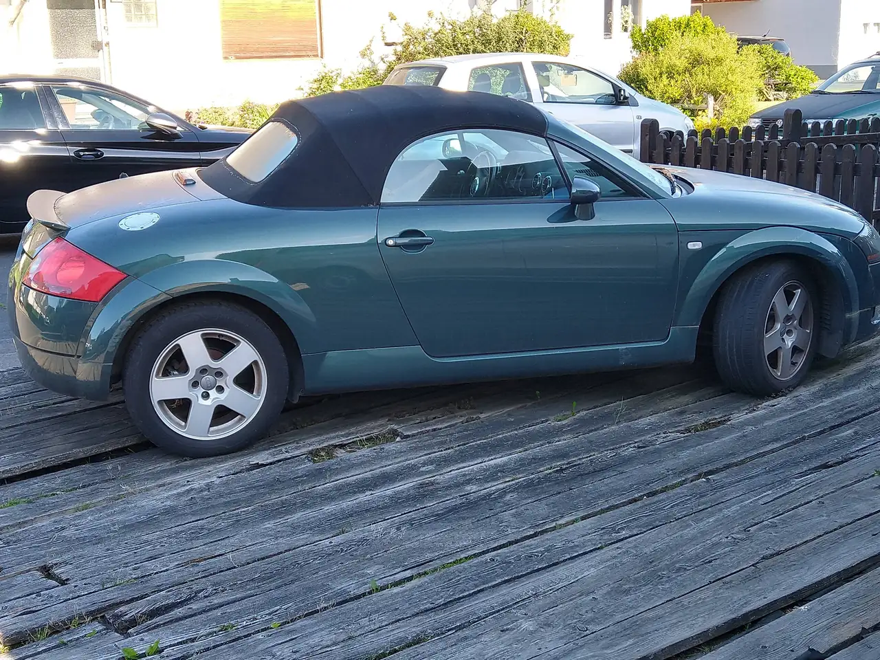 Audi TT Roadster 1.8 T quattro, foto 4