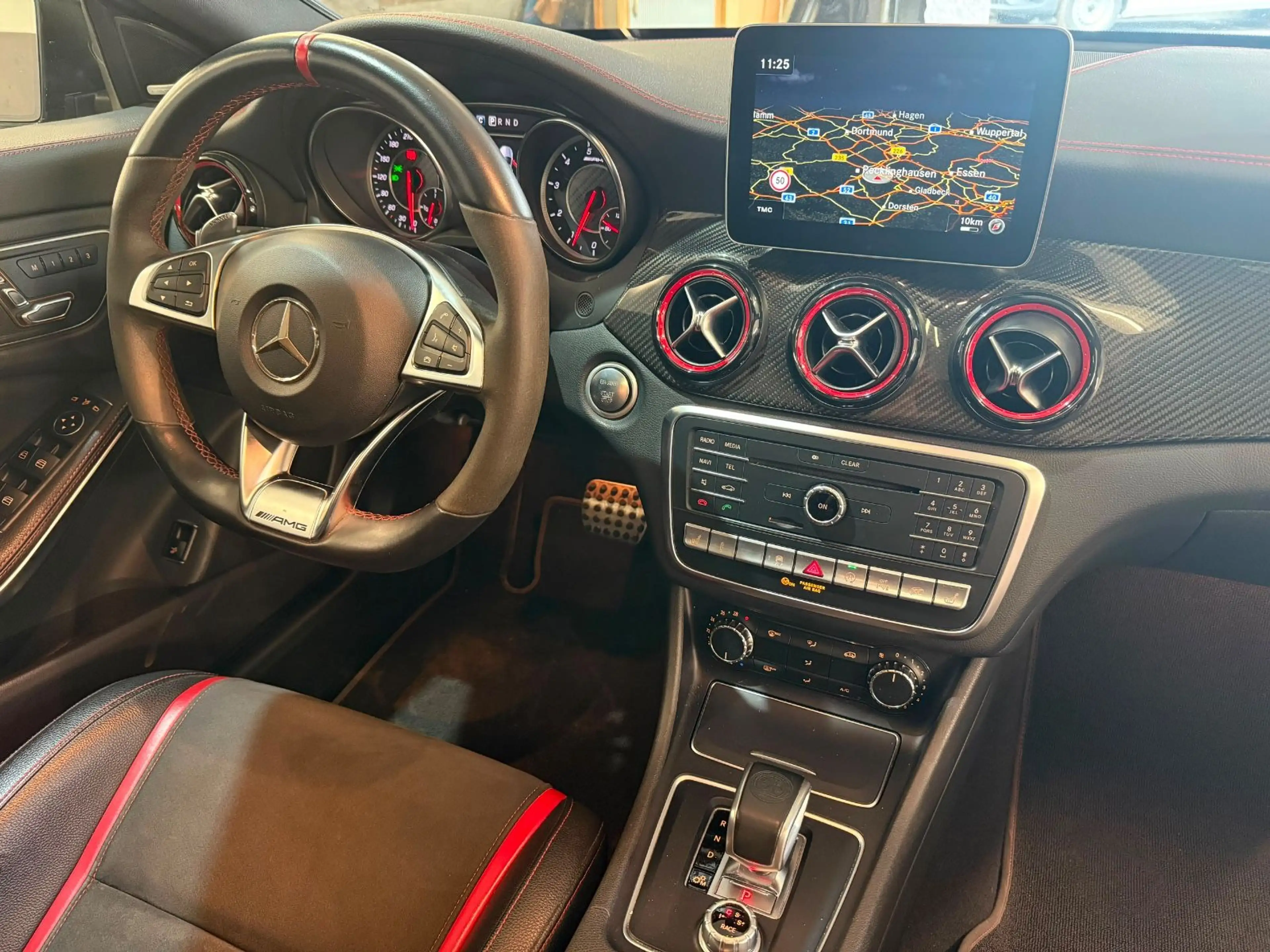 Mercedes-Benz CLA 45 AMG CLA 45 4Matic AMG 2.Hand*Pano*Kamera — photo 15