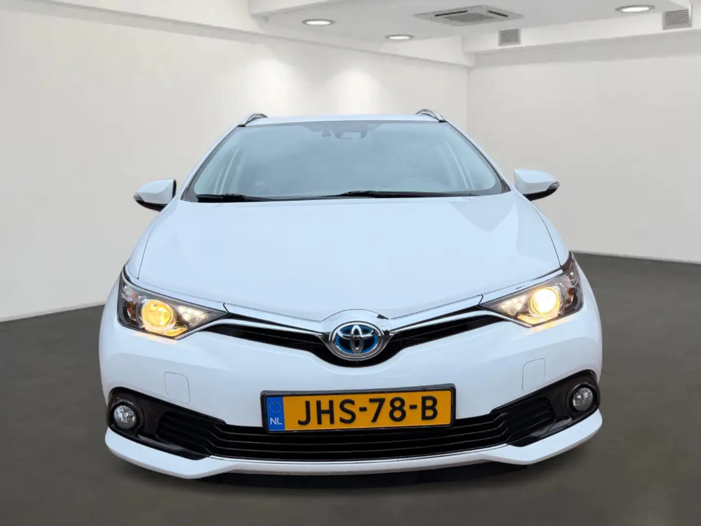 Toyota Auris 1.8 Hybrid Executive Zeer netjes, Dealer onderhoud Blanc - 2