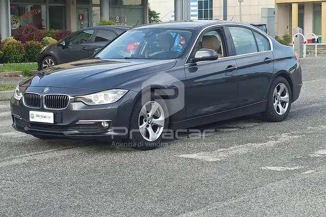 BMW 320 320d Efficient Dynamics Luxury
