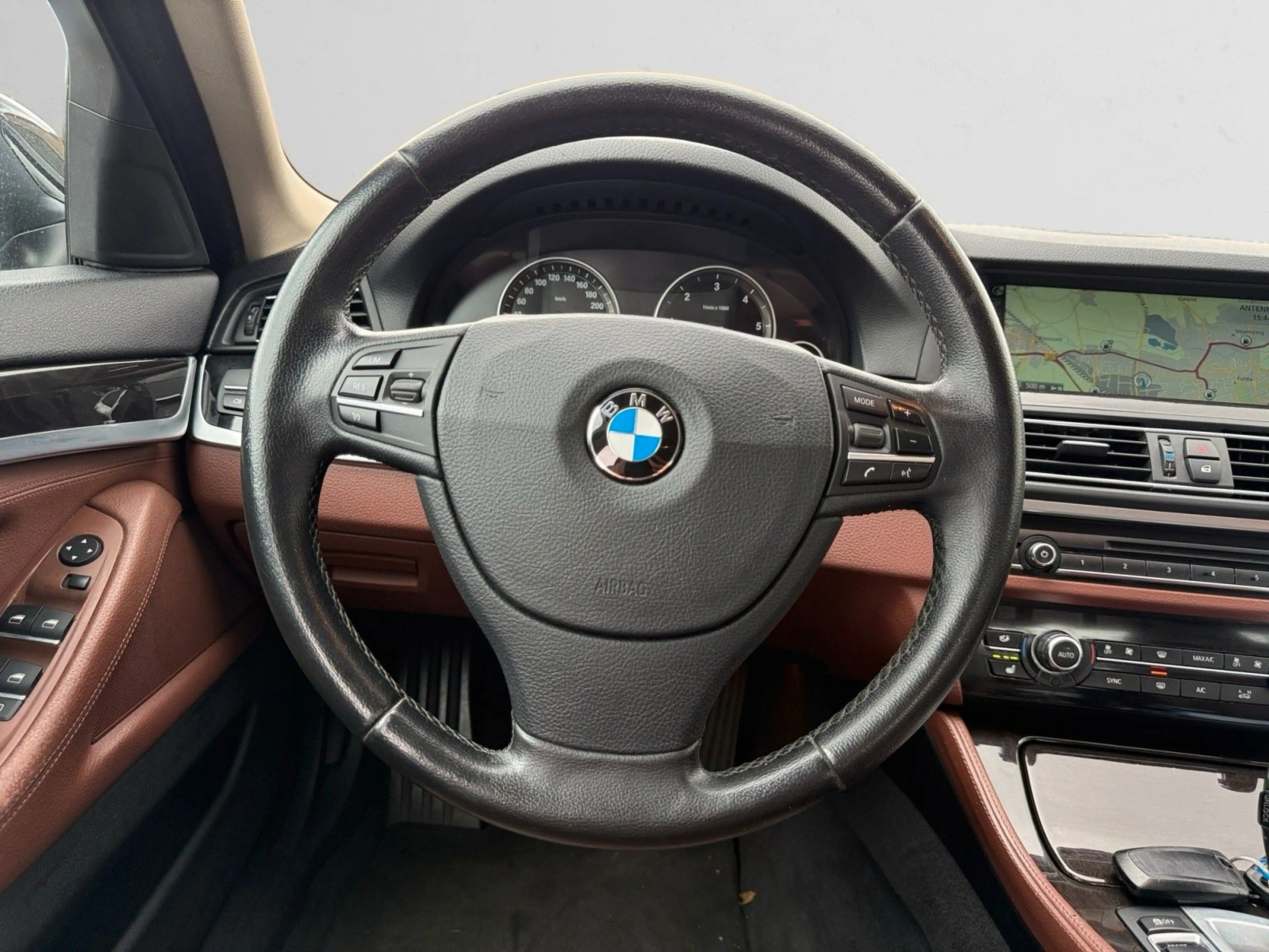 BMW 520 d LEDER|XENON+|NAVI PROFF|18 Ź|SHZ — photo 12