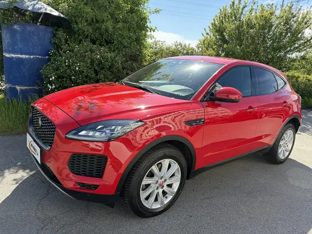 Jaguar E-Pace view 4