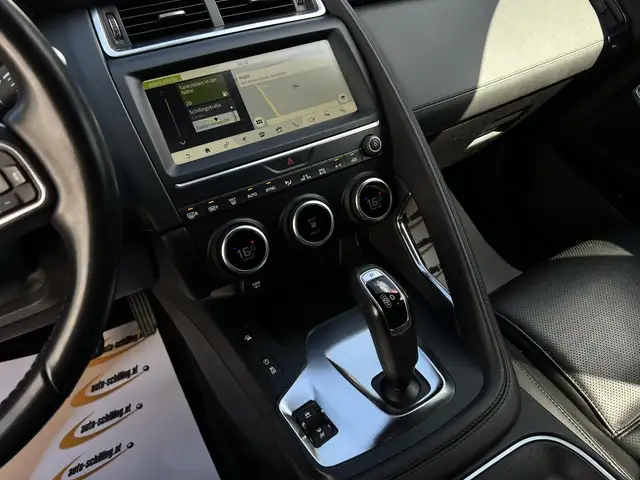 Jaguar E-Pace view 10
