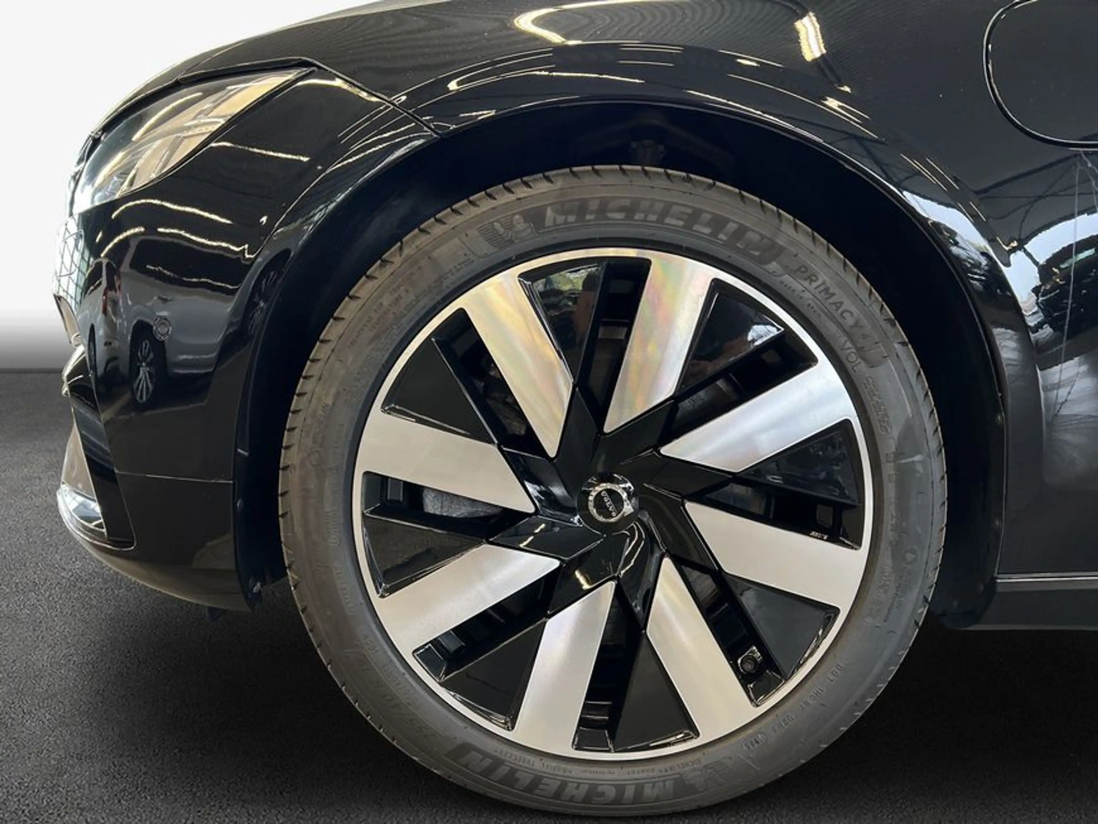 Volvo V90 T8 AWD Plus-Dark Nappaleder m. Sitzbelüftung R — photo 8