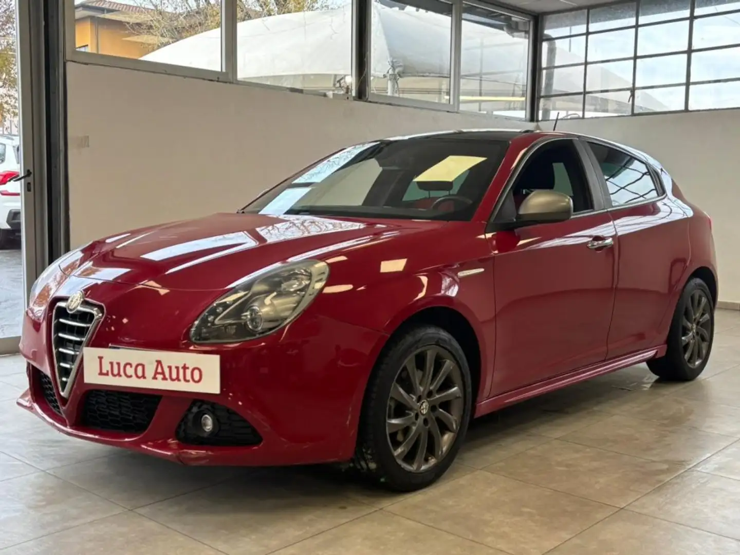 Alfa Romeo Giulietta 1.4 Turbo 120CV Veloce *OCCASIONE*INTERNI ROSSI* Red - 2