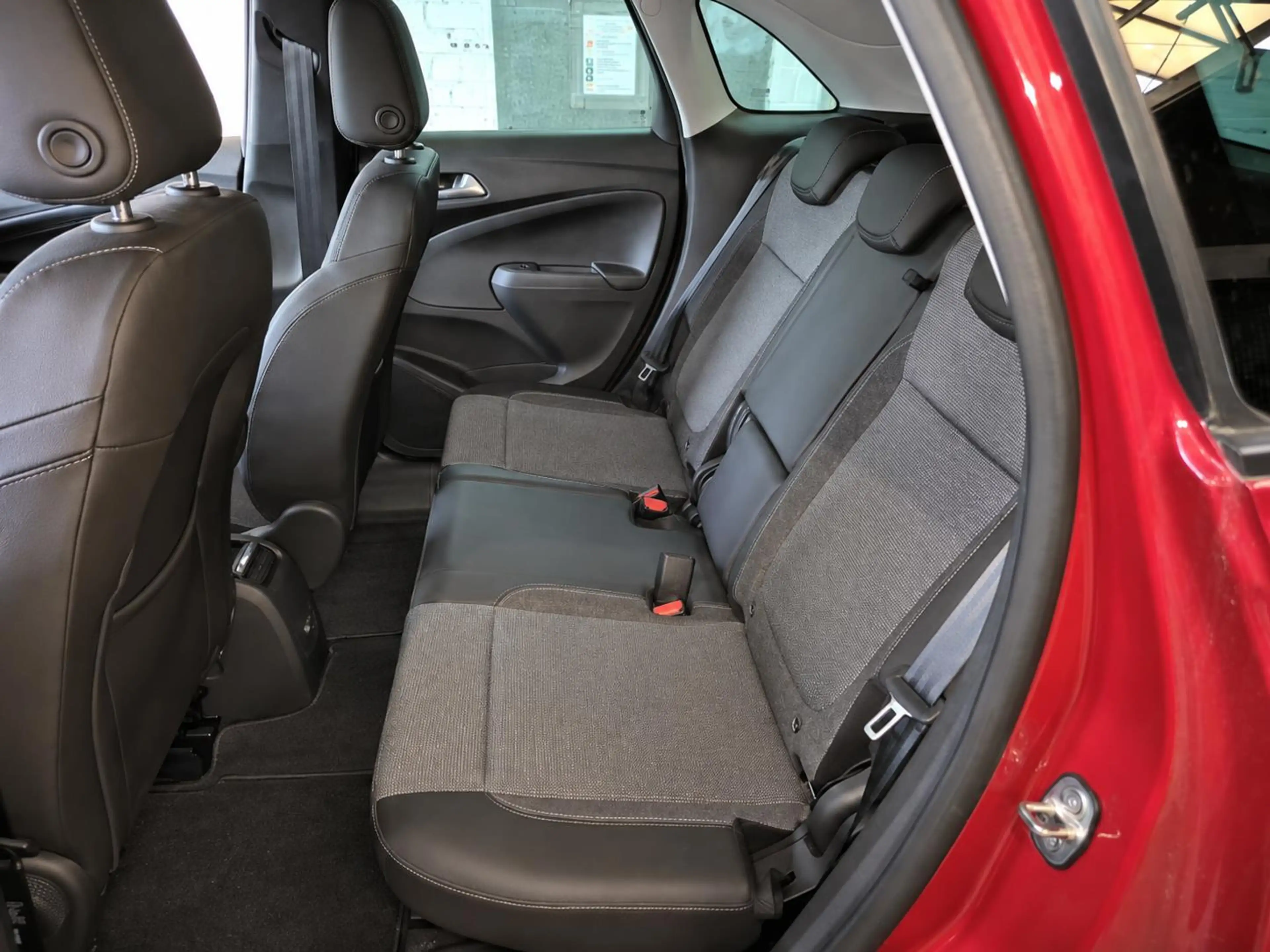 Opel Crossland 1.2 Automatik Elegance *SHZ*CAM*NAVI* — photo 7