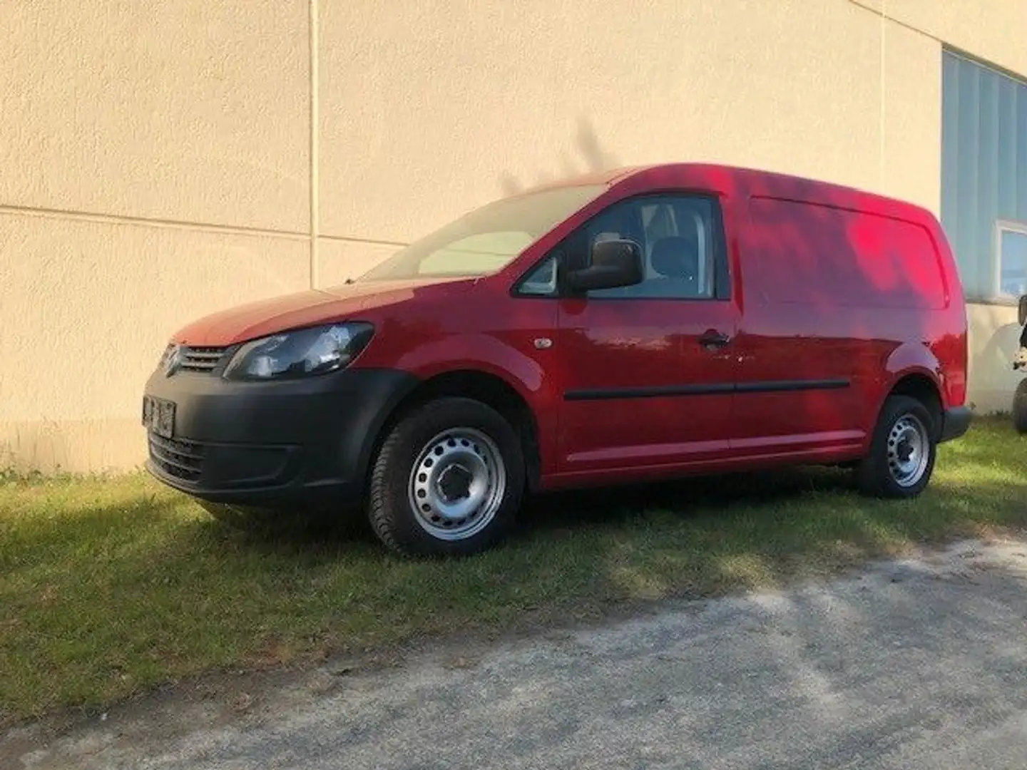 Volkswagen Caddy Maxi Rot - 1