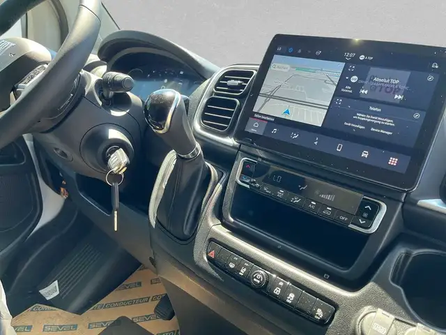 Fiat Ducato view 4