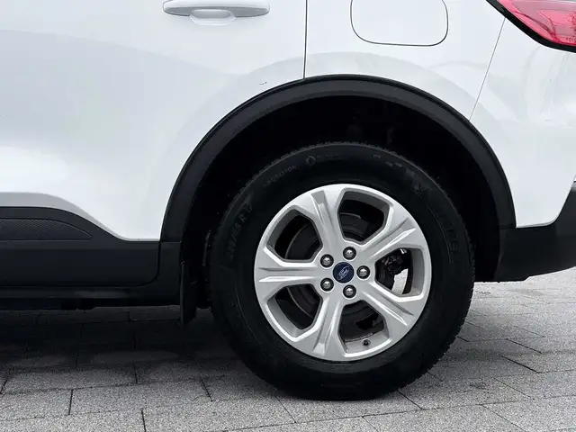 Ford Kuga view 9