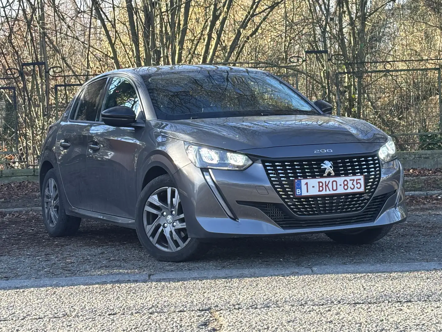 Peugeot 208 208 1.6 BlueHDi Style Gris - 1