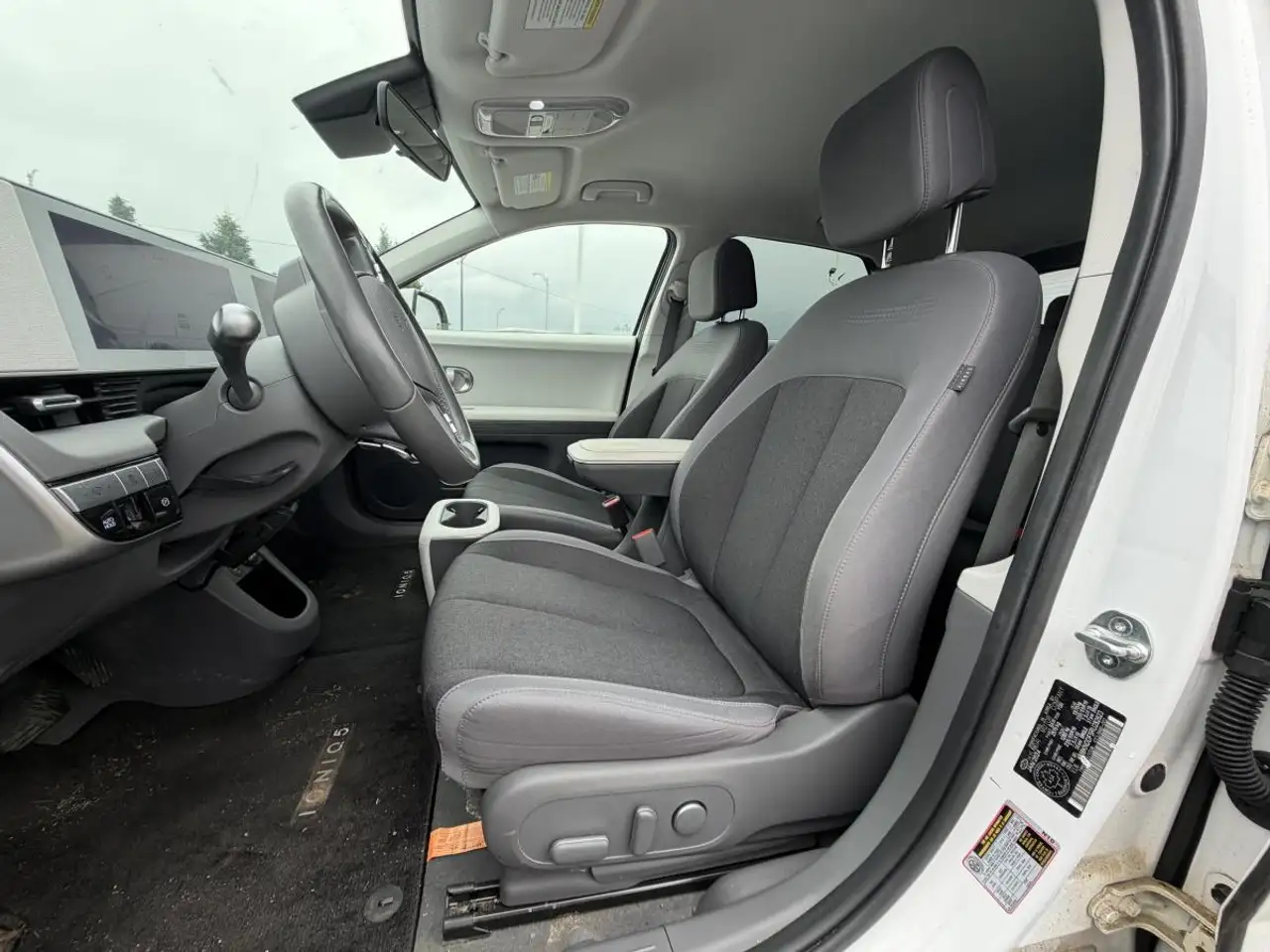 Hyundai IONIQ 5 снимка Hyundai IONIQ 5