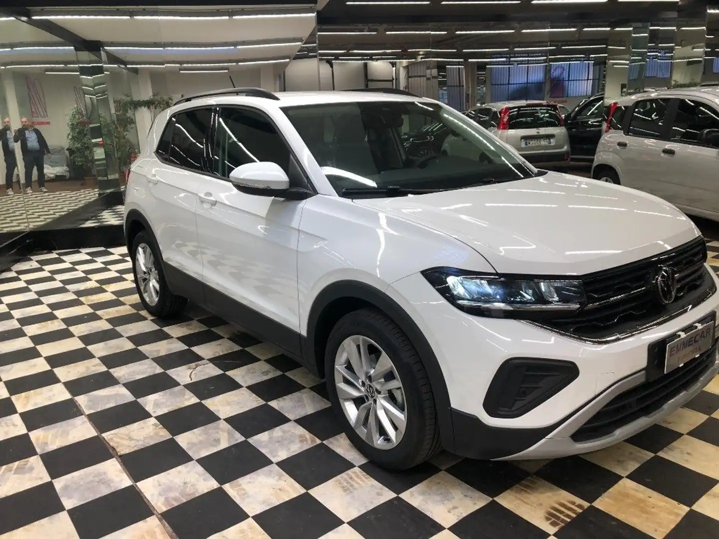 Volkswagen T-Cross 1.0 TSI Edition Plus Weiß - 2