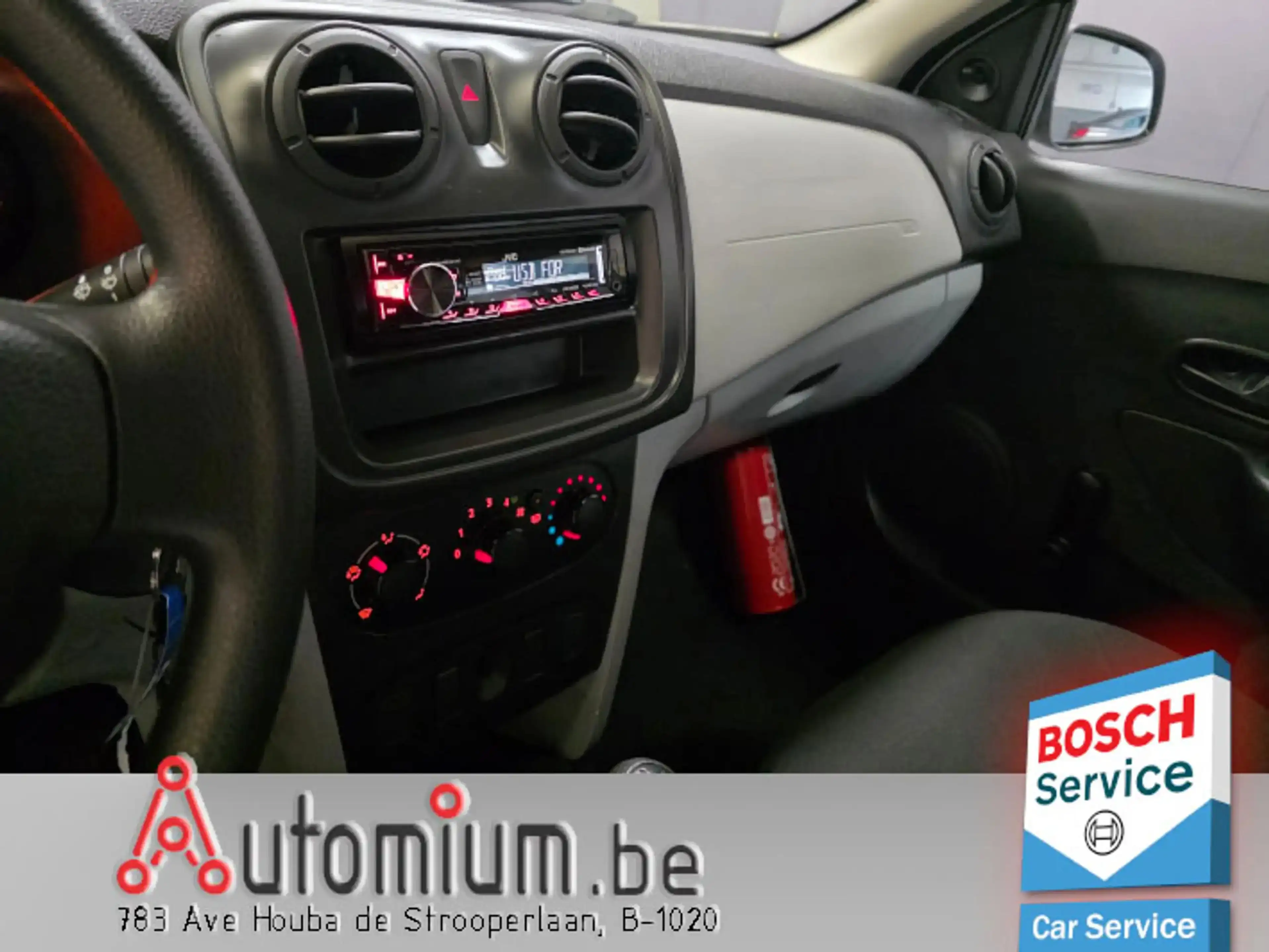 Dacia Logan Logan 1.2i Ambiance — photo 13