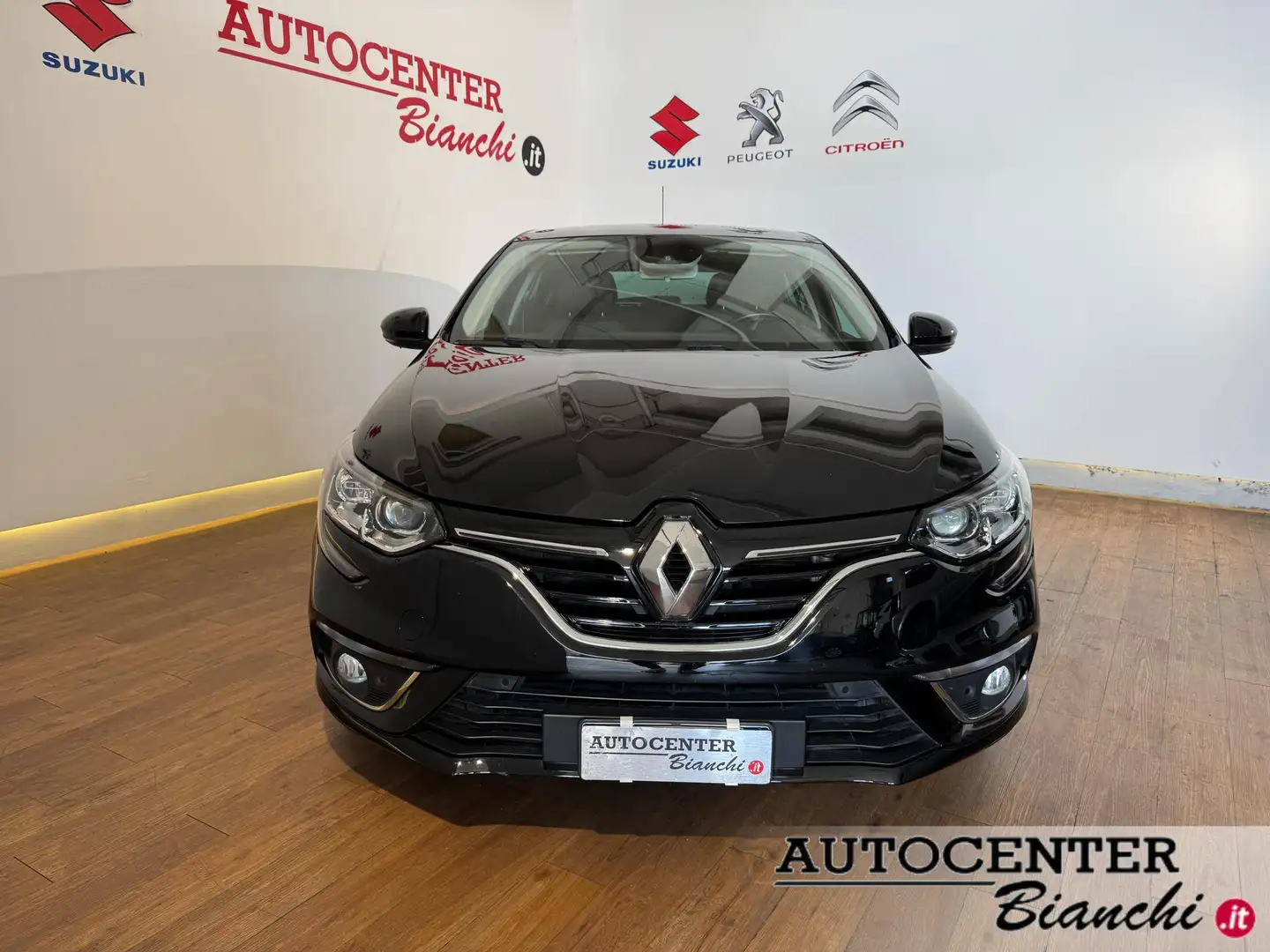Renault Megane Megane 1.5 blue dci Business 95cv my19 Zwart - 2