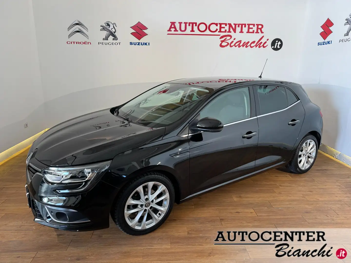 Renault Megane Megane 1.5 blue dci Business 95cv my19 Zwart - 1
