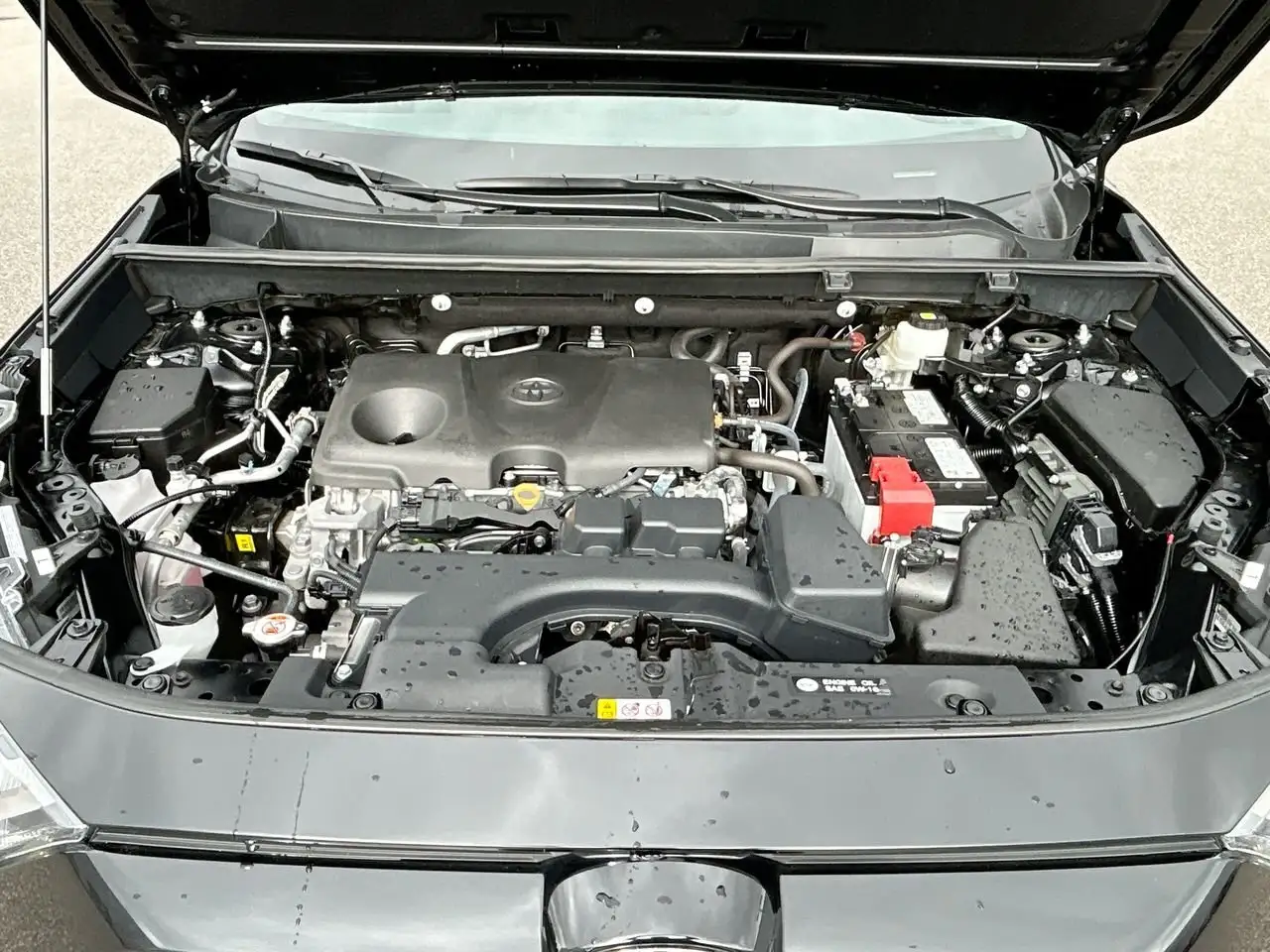 Toyota RAV 4 снимка Toyota RAV 4