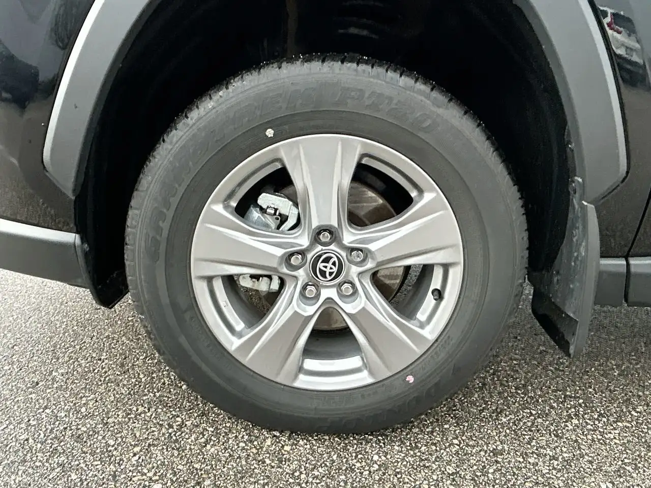 Toyota RAV 4 снимка Toyota RAV 4
