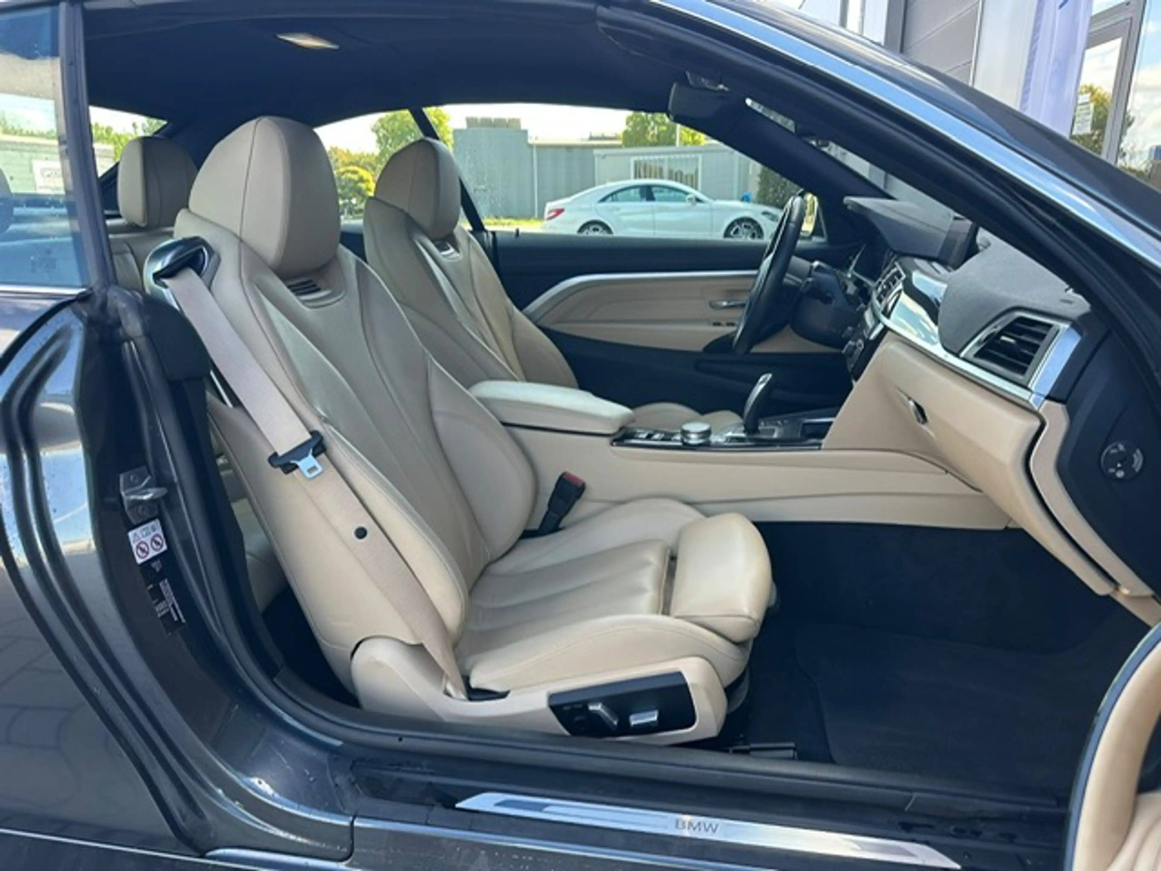 BMW 430 Cabrio 430iXAS/LUXURY LINE/NEK-STUURVERWARMING/ XDRIVE — photo 9
