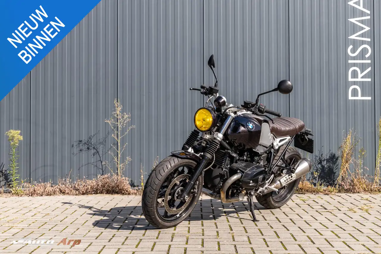 BMW R nineT