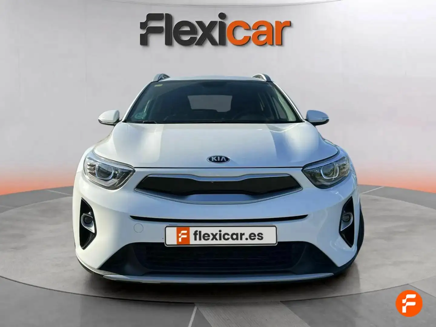 Kia Stonic 1.2 CVVT Eco-Dynamic Business 84 Blanco - 2