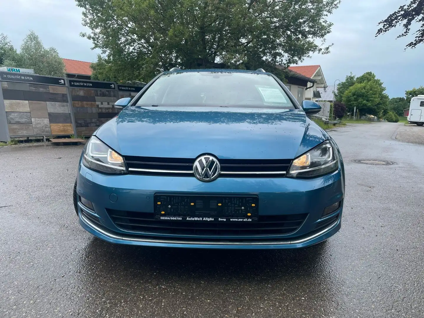 Volkswagen Golf VII Variant Highline BMT / NAVI / BI-XENON Blau - 2