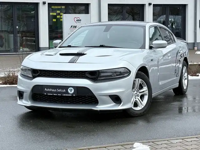 Dodge Charger SXT 3.6 V6 *SHZ*SBL*Navi*Leder*LPG*