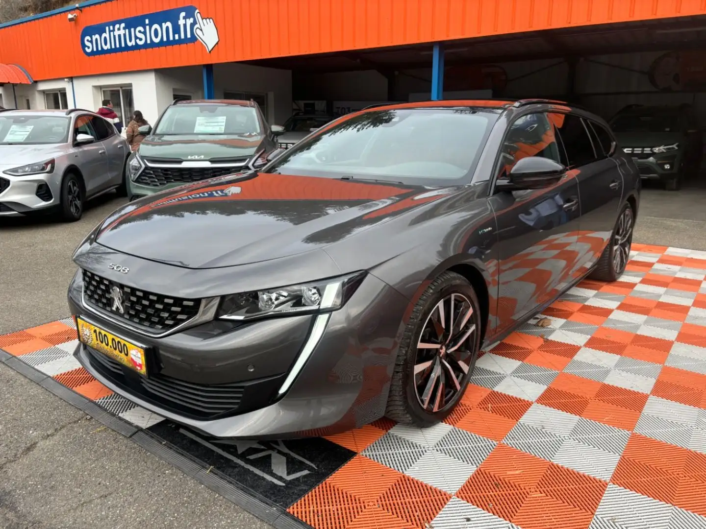 Peugeot 508 HYBRID 225 e-EAT8 GT PACK CUIR Toit Caméra 360Â° H Gris - 1
