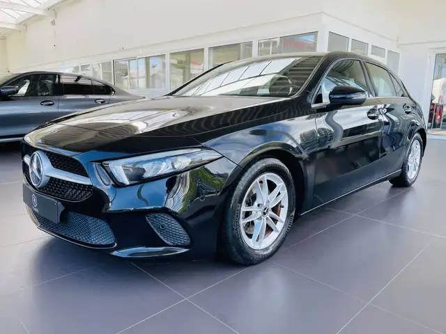 Mercedes-Benz A 200 i *** GARANTIE + LED + GPS PRO + CUIR ***