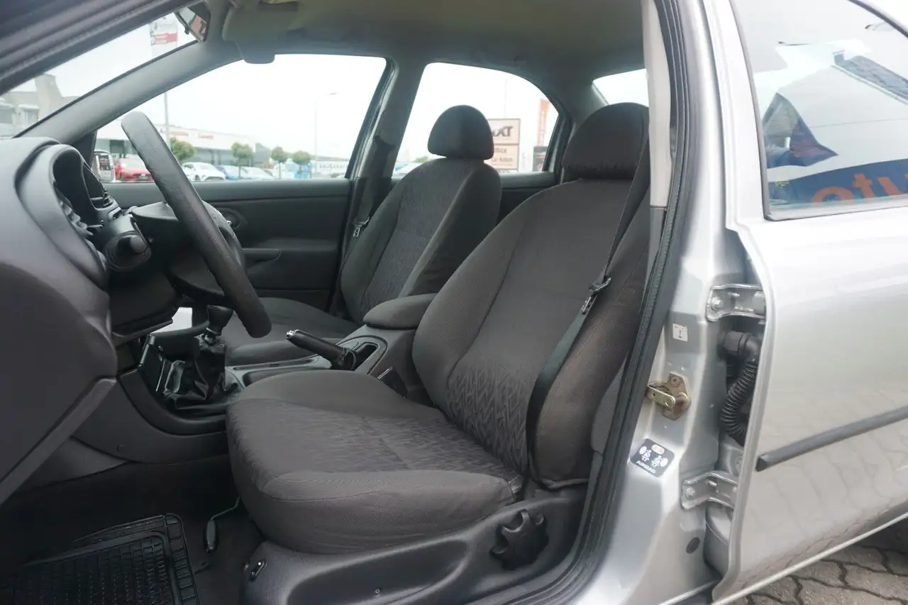 Ford Mondeo 1.6 16V Style*KLIMA*ZV-FUNK*SERVO*USB !!, foto 11