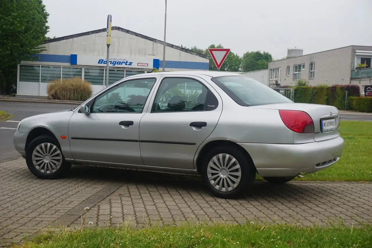 Ford Mondeo 1.6 16V Style*KLIMA*ZV-FUNK*SERVO*USB !!, foto 3