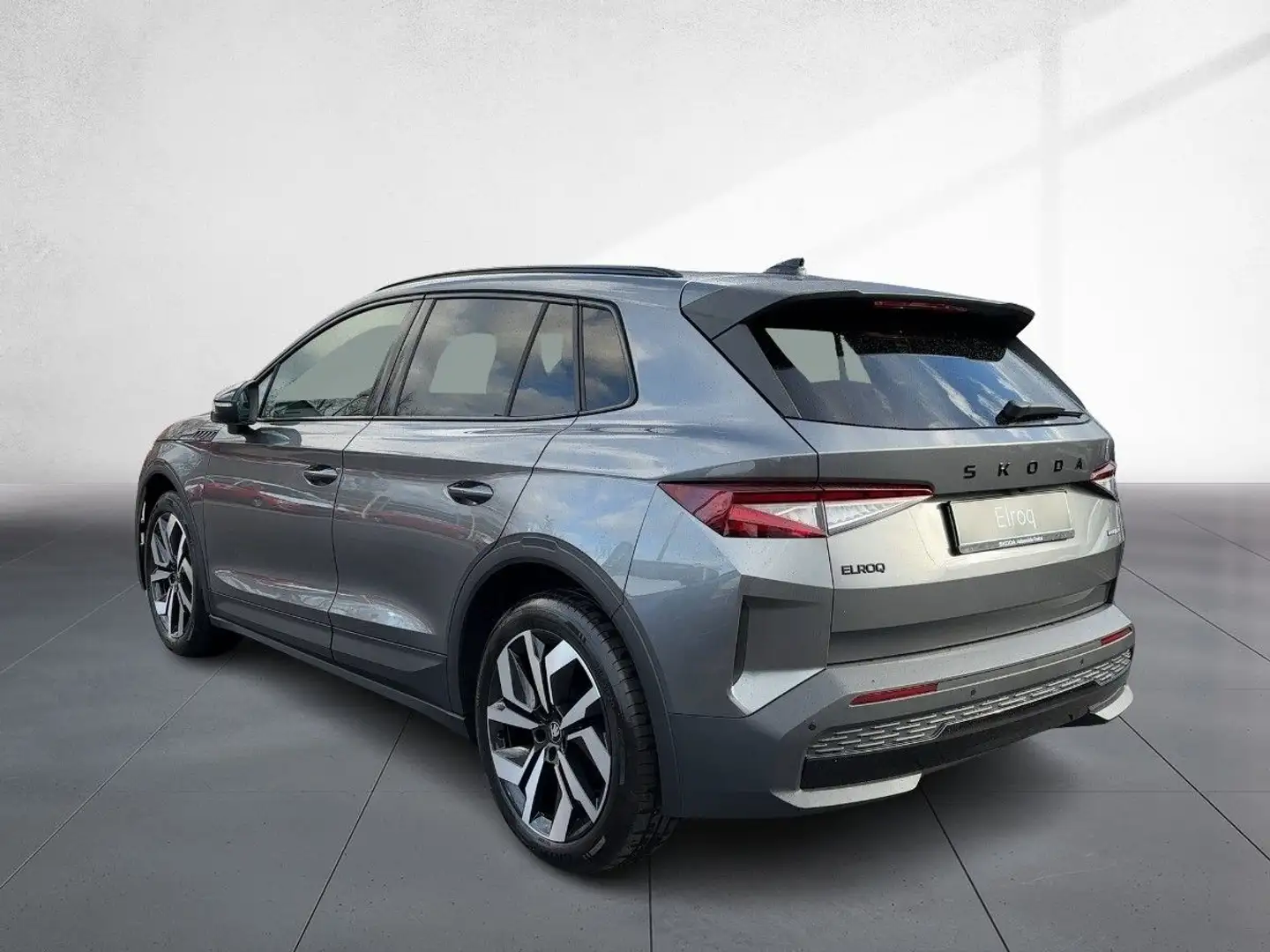 Skoda Elroq 85 Sportline 82 kWh 210 kW AHZV WÄRMEPUMPE Grau - 2