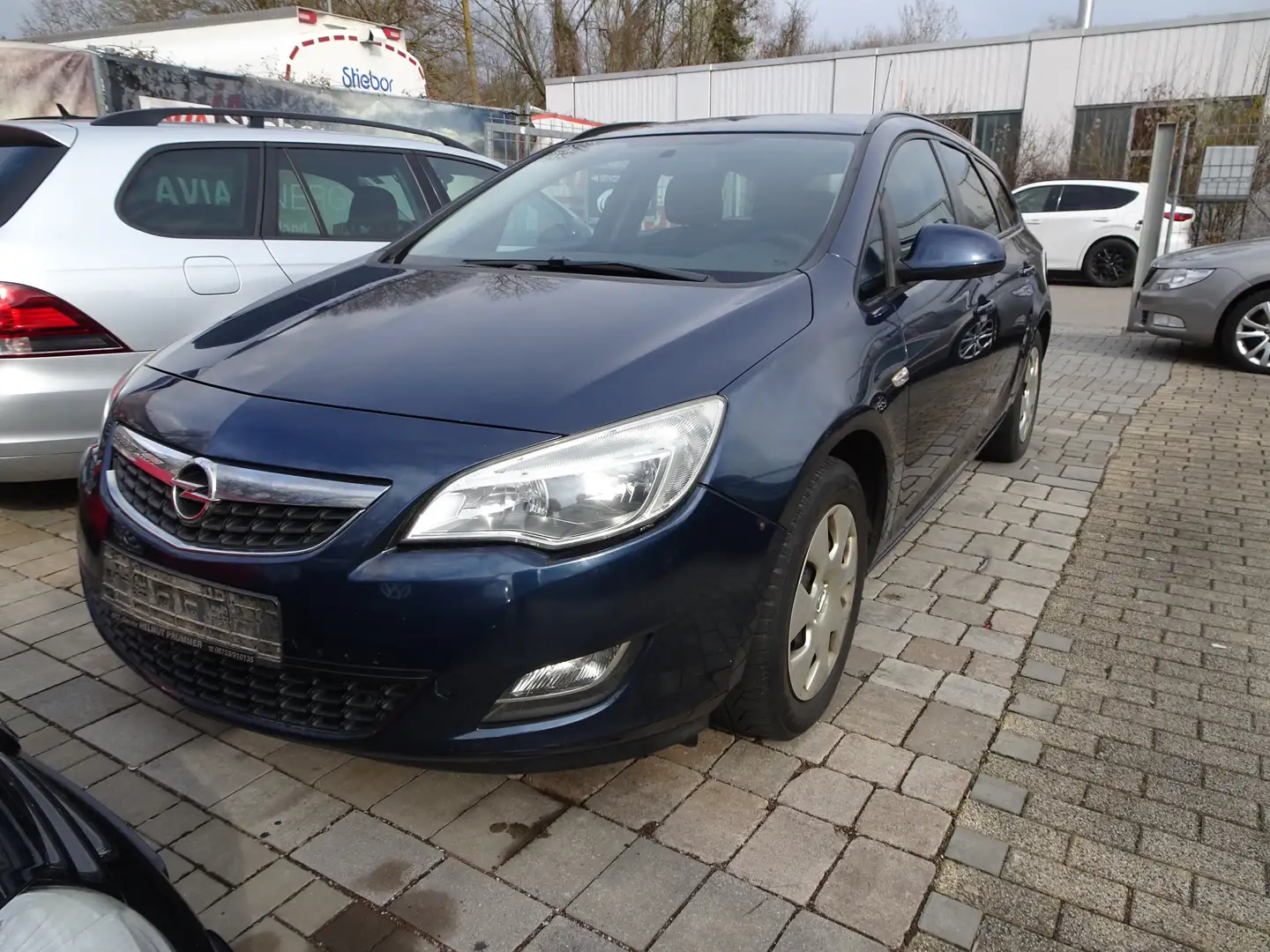 Opel Astra Edition Sport-1hand-SHG-Klima-FZR-USW.. Blau - 1