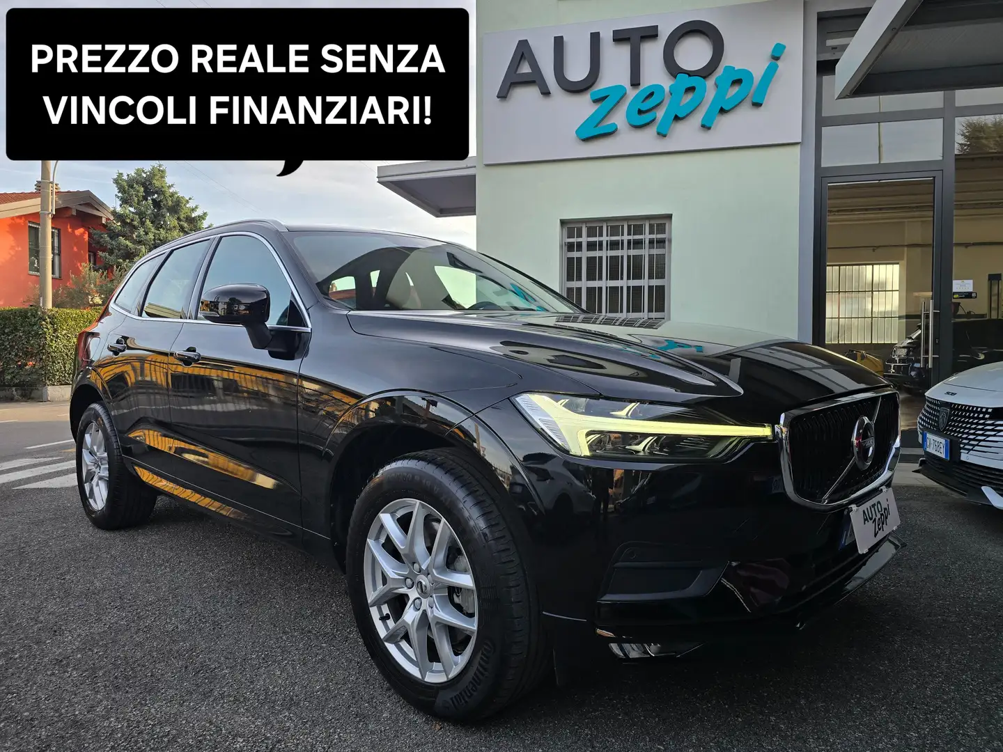 Volvo XC60 2.0 B4 D 197cv AWD AUT. Momentum Pro Noir - 1