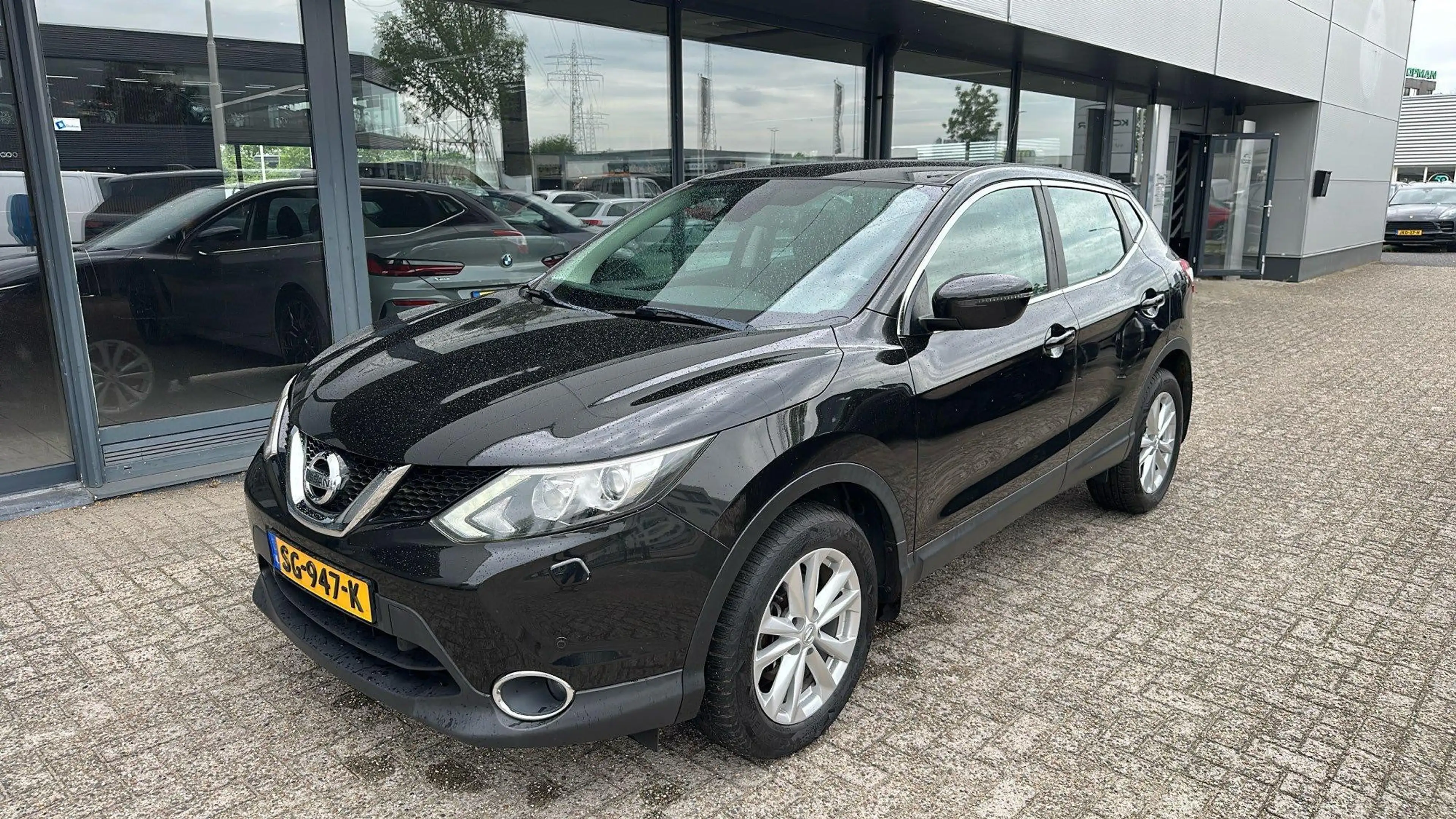 Nissan Qashqai 1.2 N-Connecta / Automaat / Navi / Camera