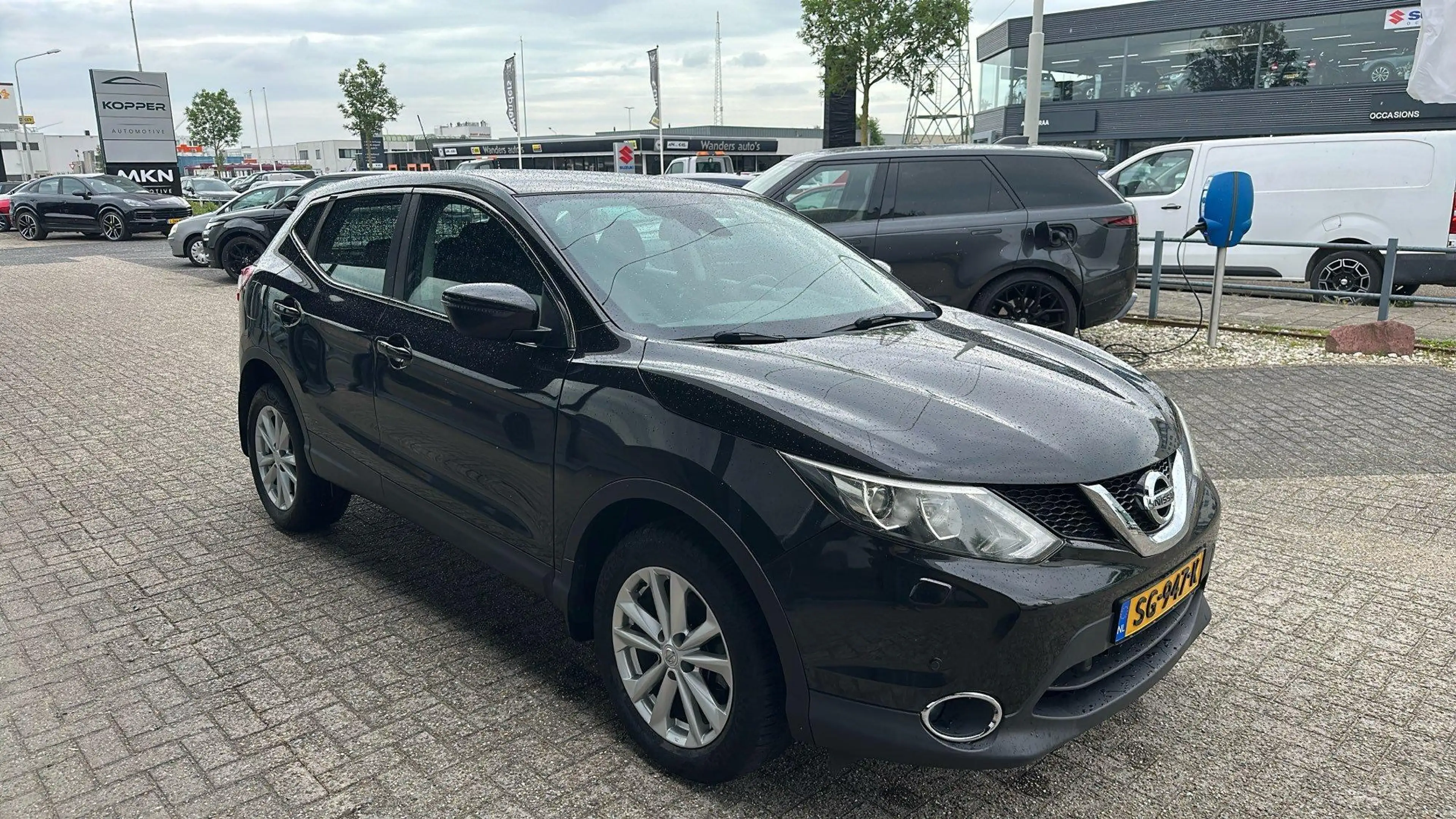 Nissan Qashqai 1.2 N-Connecta / Automaat / Navi / Camera — photo 11