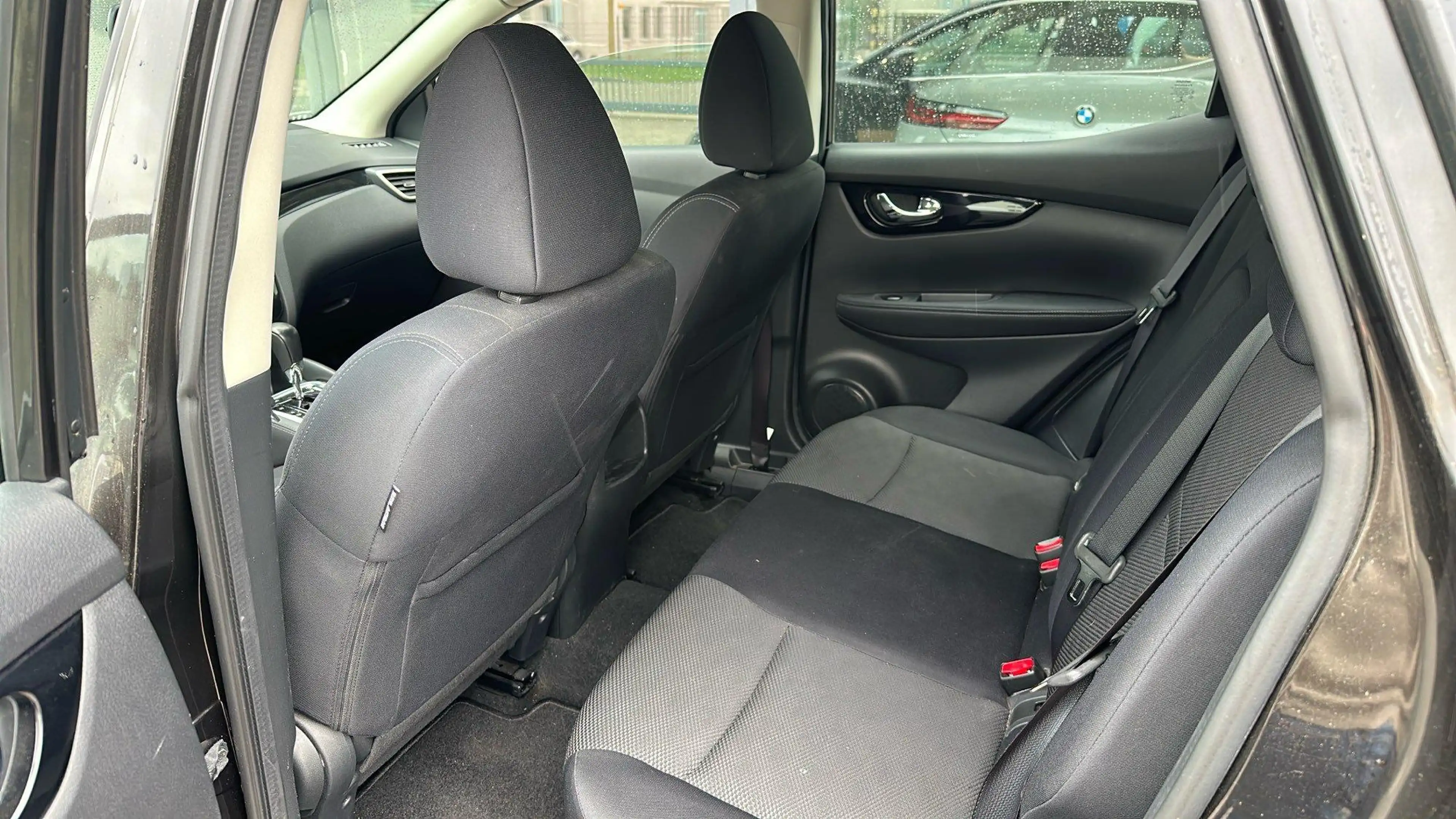 Nissan Qashqai 1.2 N-Connecta / Automaat / Navi / Camera — photo 9