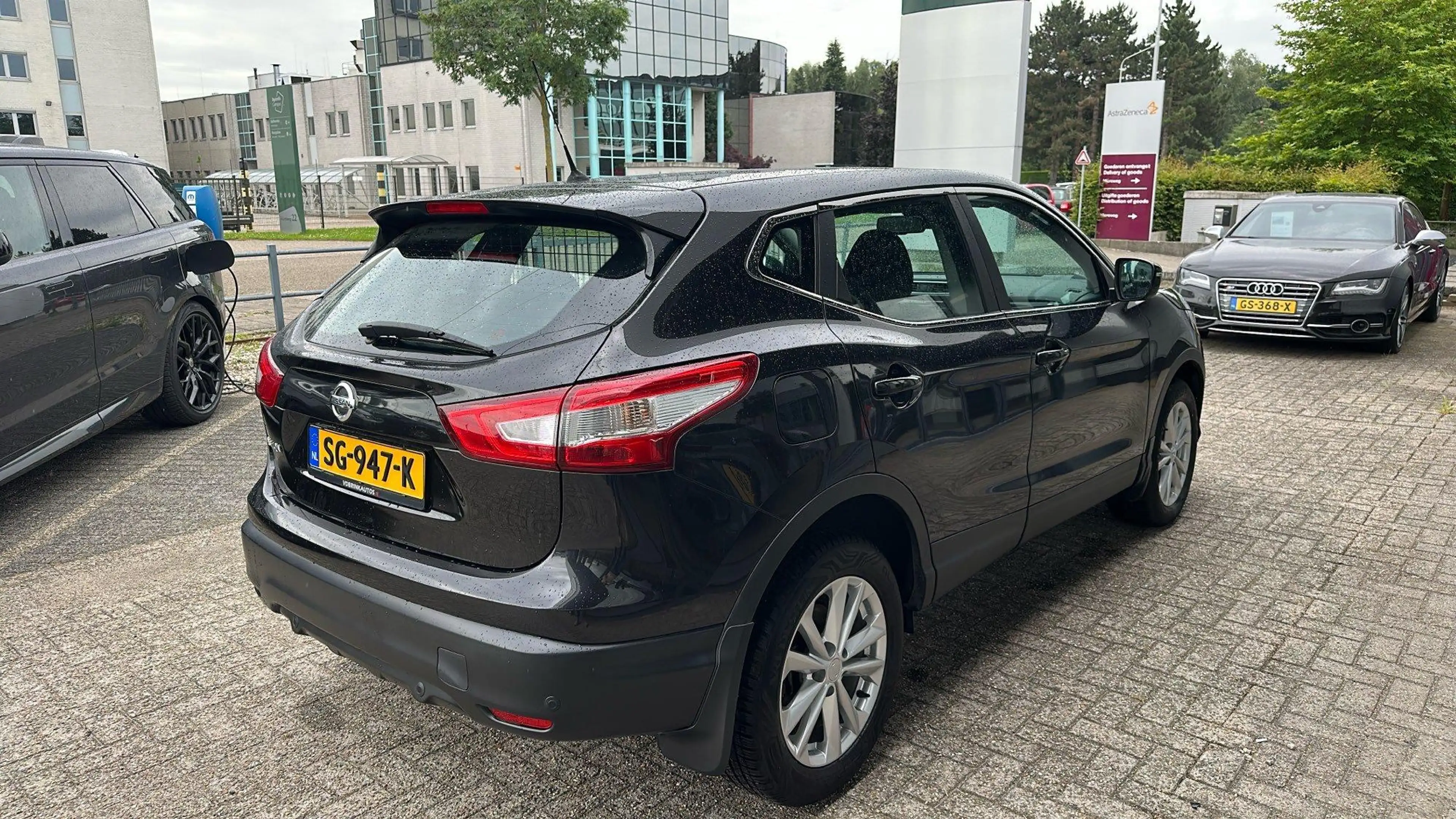 Nissan Qashqai 1.2 N-Connecta / Automaat / Navi / Camera — photo 5