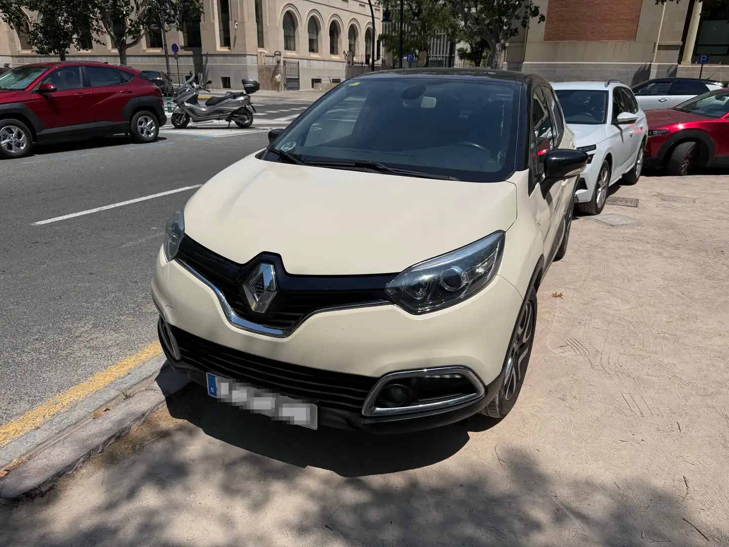 Renault Captur Captur 1.5dCi eco2 Energy Intens 90 Intens Beige - 1