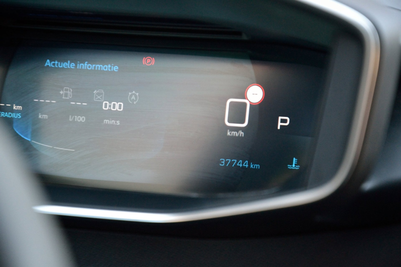 Peugeot 2008 1.2 PureTech Allure Pack 130PK Automaat | Navigati — photo 16