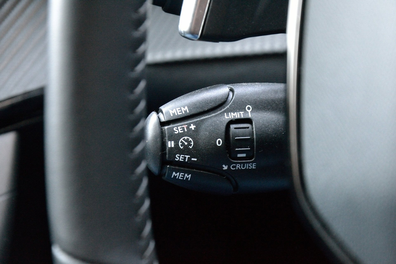 Peugeot 2008 1.2 PureTech Allure Pack 130PK Automaat | Navigati — photo 20